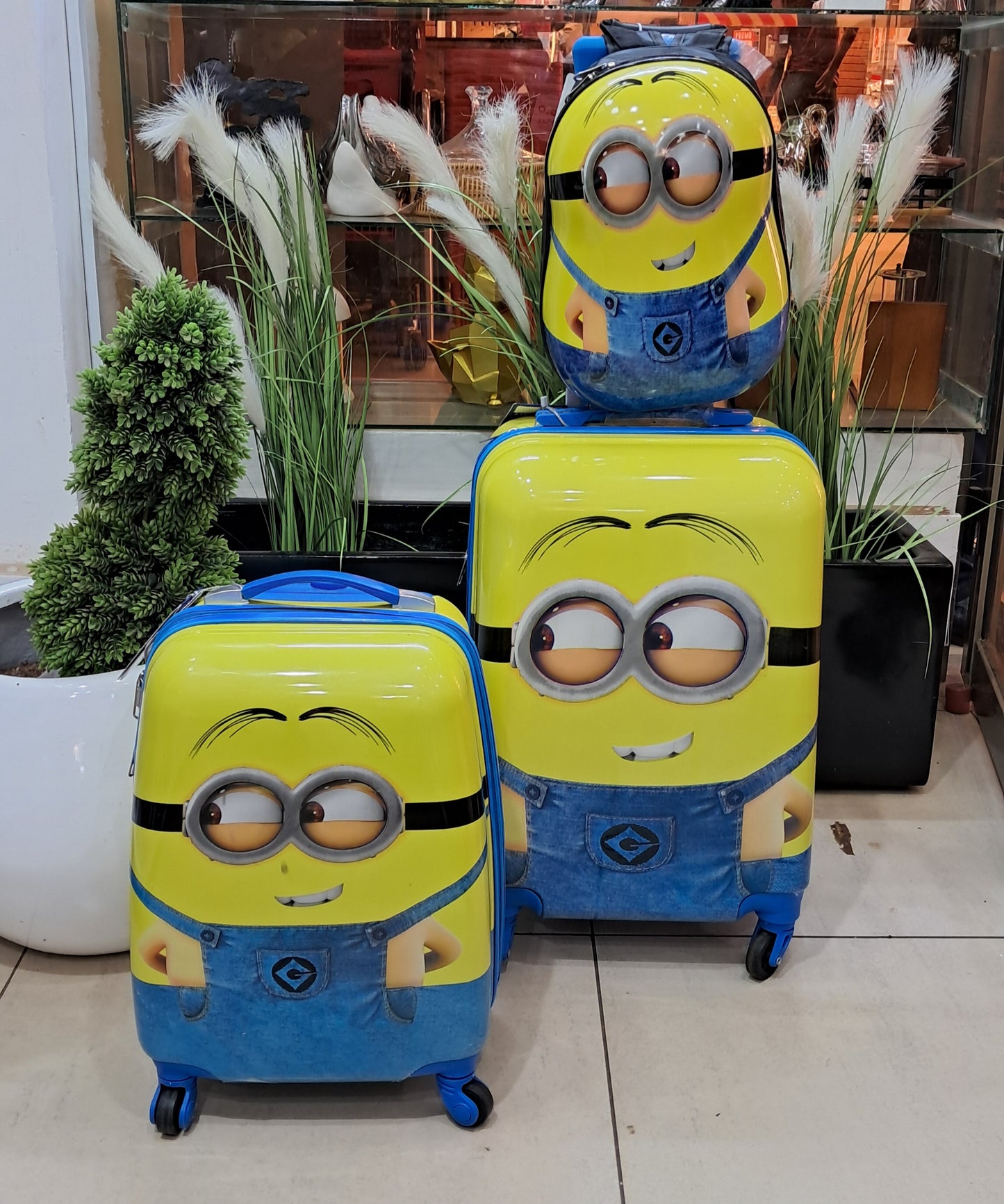 Minion Kids Suitcases